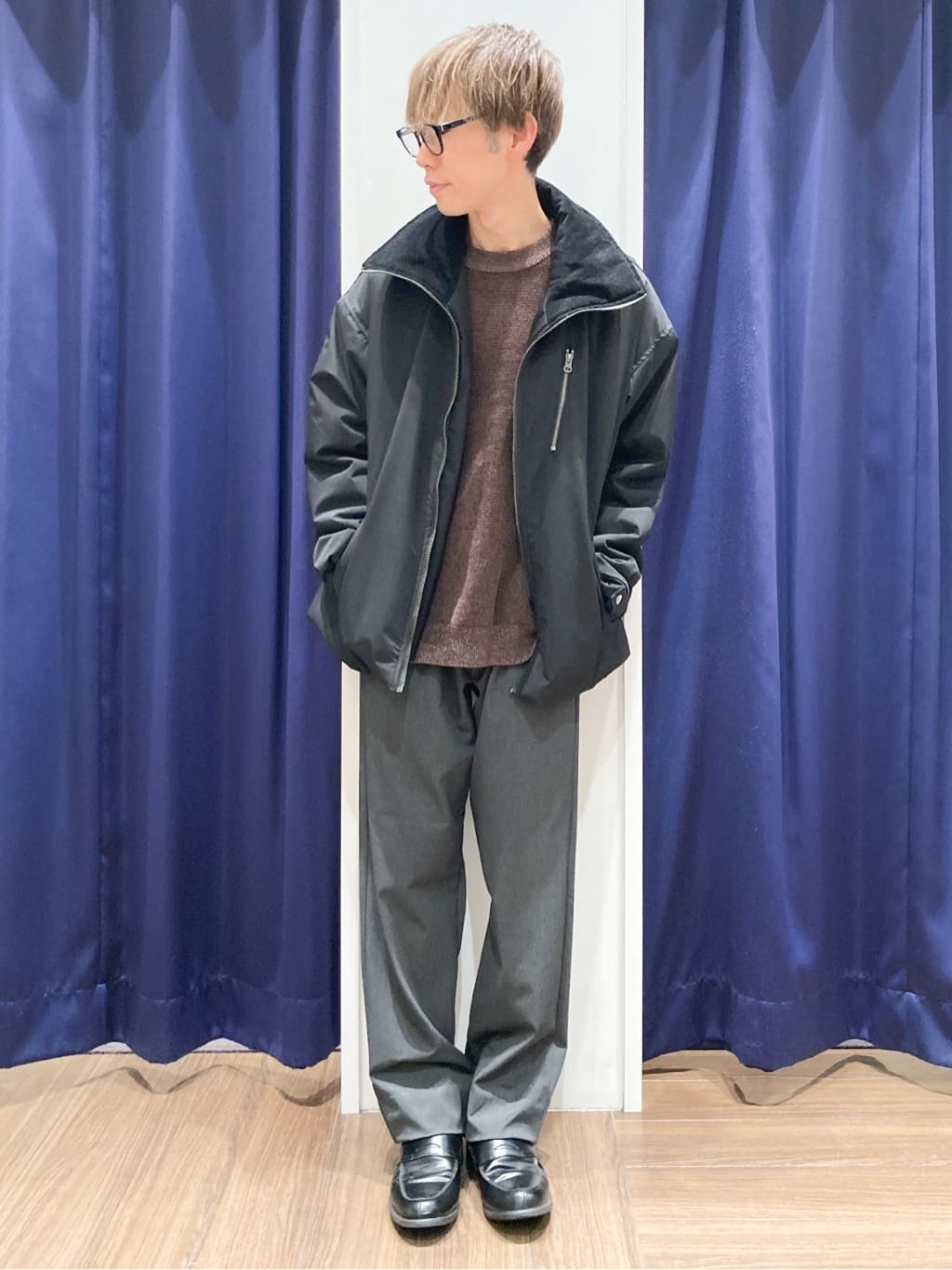 つーじーさんの「THE SHOP TK｜【大人の上品カジュアルを叶える】ハグするニット 洗濯機OK／6色展開」を使ったコーディネート