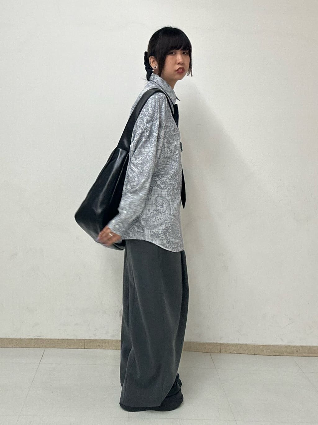 MANAさんの「tk.TAKEO KIKUCHI｜グランパバギースラックス」を使ったコーディネート
