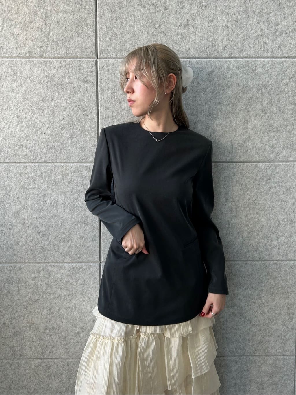 honoka Aさんの「CODE A｜power shollder mini dress」を使ったコーディネート