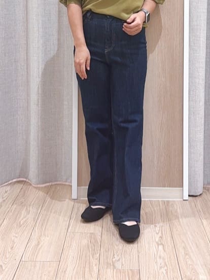 naoさんの「grove｜【二の腕カバー】繊細さと上品さをまとう袖刺繍プルオーバーニット」を使ったコーディネート