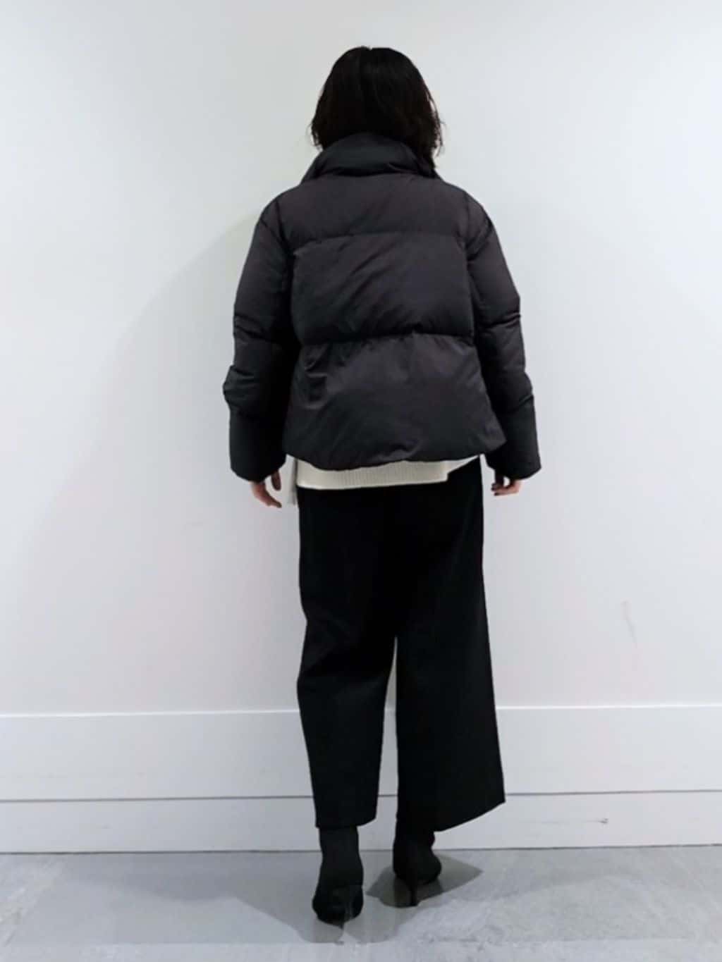 ミズタさんの「UNTITLED｜【8色展開/洗える】ウールカシミヤ ハイネックニット」を使ったコーディネート