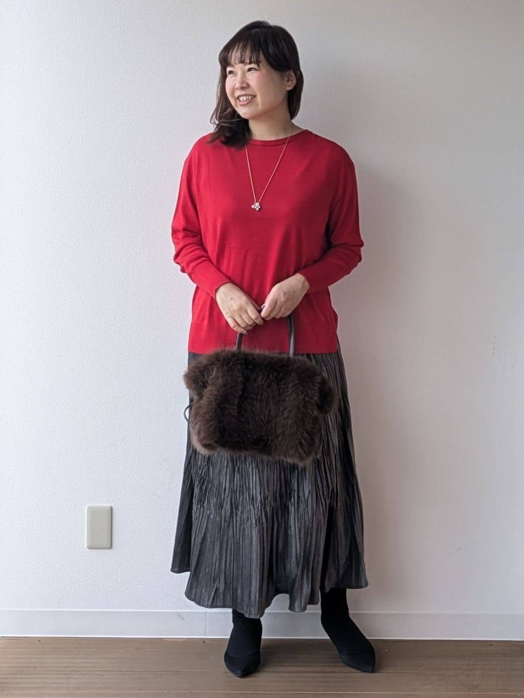 なみきさんの「UNTITLED｜【8色展開/体型カバー】魅せるタイムレスニット」を使ったコーディネート