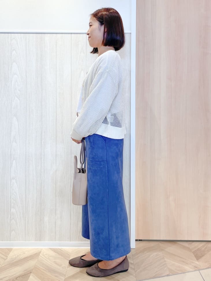 tomoさんの「SHOO･LA･RUE｜【2点セット】ラメメッシュニットカーディガン＋ロンTセット」を使ったコーディネート