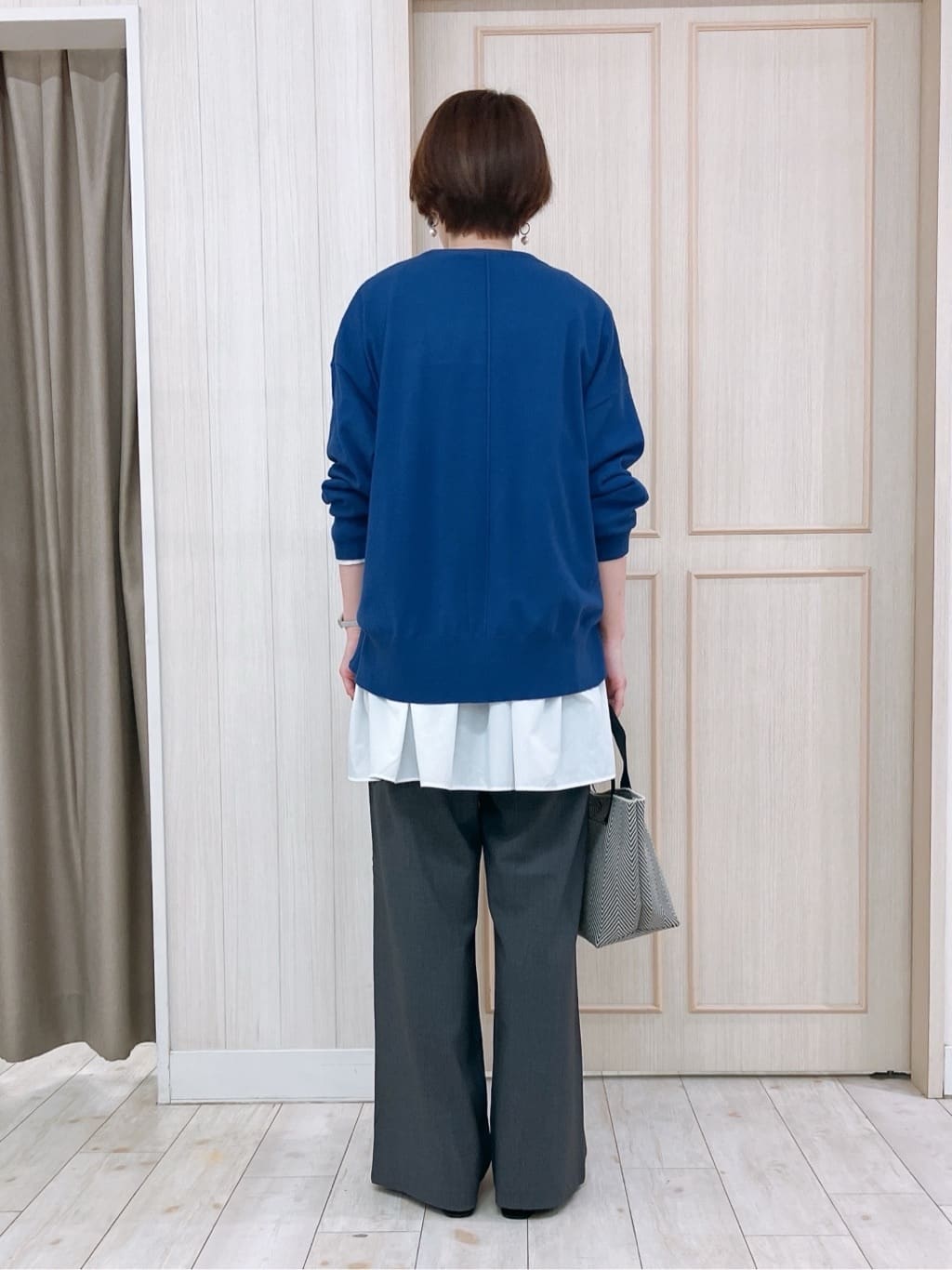 Turnerさんの「SHOO･LA･RUE｜【高レビュー/洗濯機可】ゆるシルエットで体型カバー もちもちニット」を使ったコーディネート