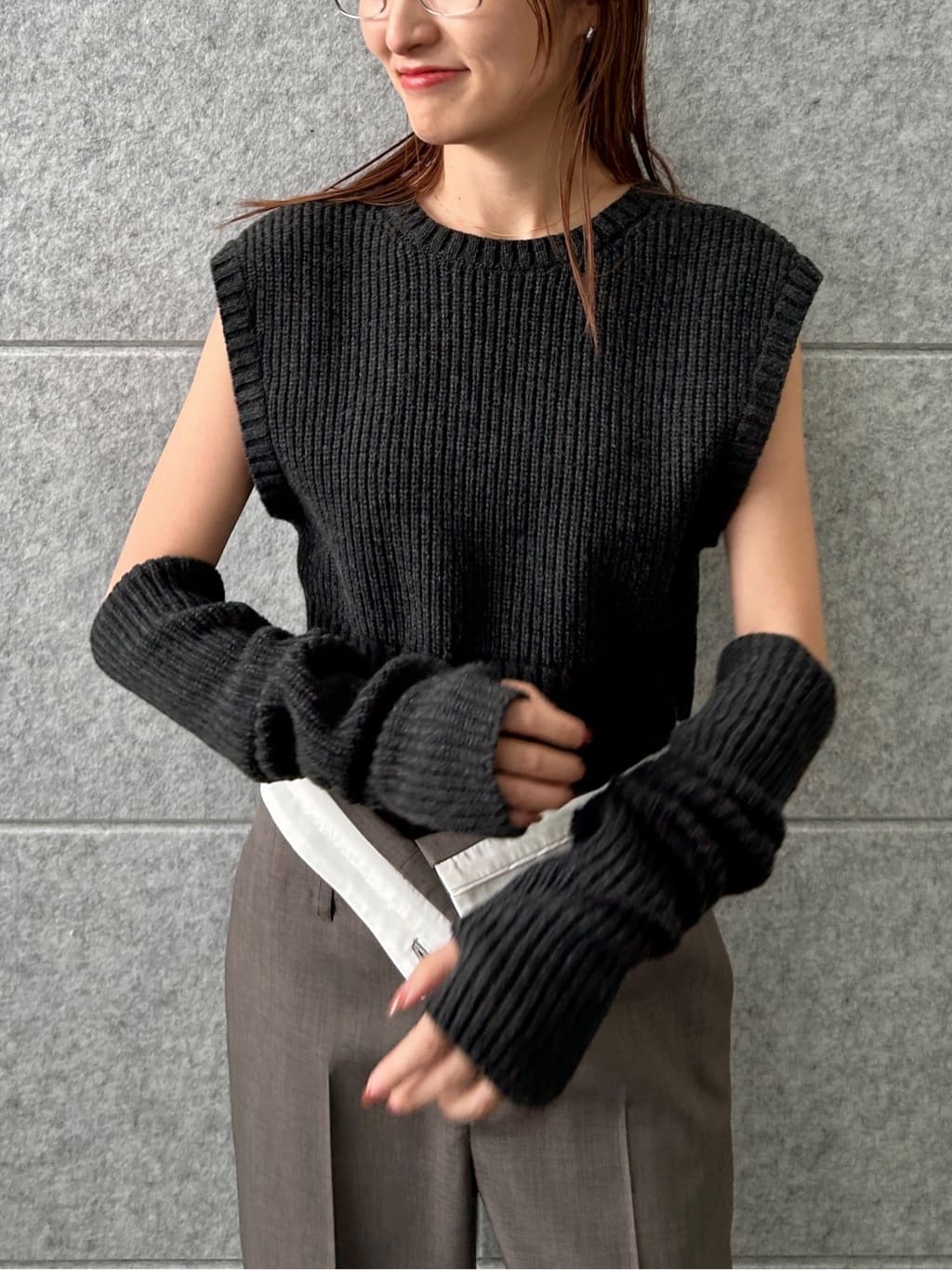 harunaさんの「CODE A｜dual form vest knit」を使ったコーディネート