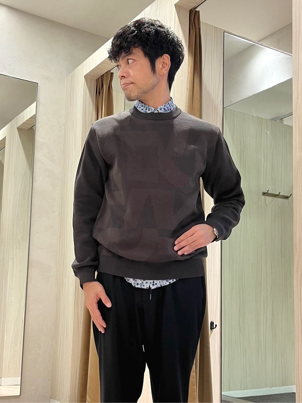 URAさんの「TAKEO KIKUCHI｜【Made in JAPAN】ビッグチェック＆スライドパズル柄 ニット」を使ったコーディネート