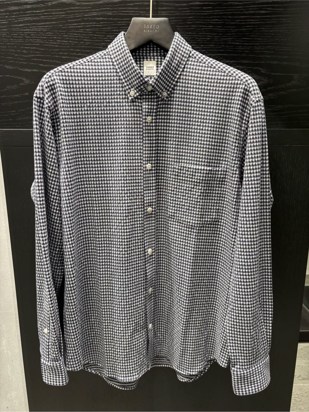 s___sさんの「TAKEO KIKUCHI｜【抗菌防臭/シーズンレス】シアサッカーギンガムチェック ストレッチシャツ」を使ったコーディネート