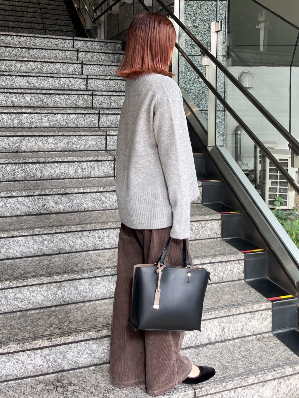 HANNAさんの「OPAQUE.CLIP｜コーデュロイワイドパンツ【洗濯機OK】」を使ったコーディネート