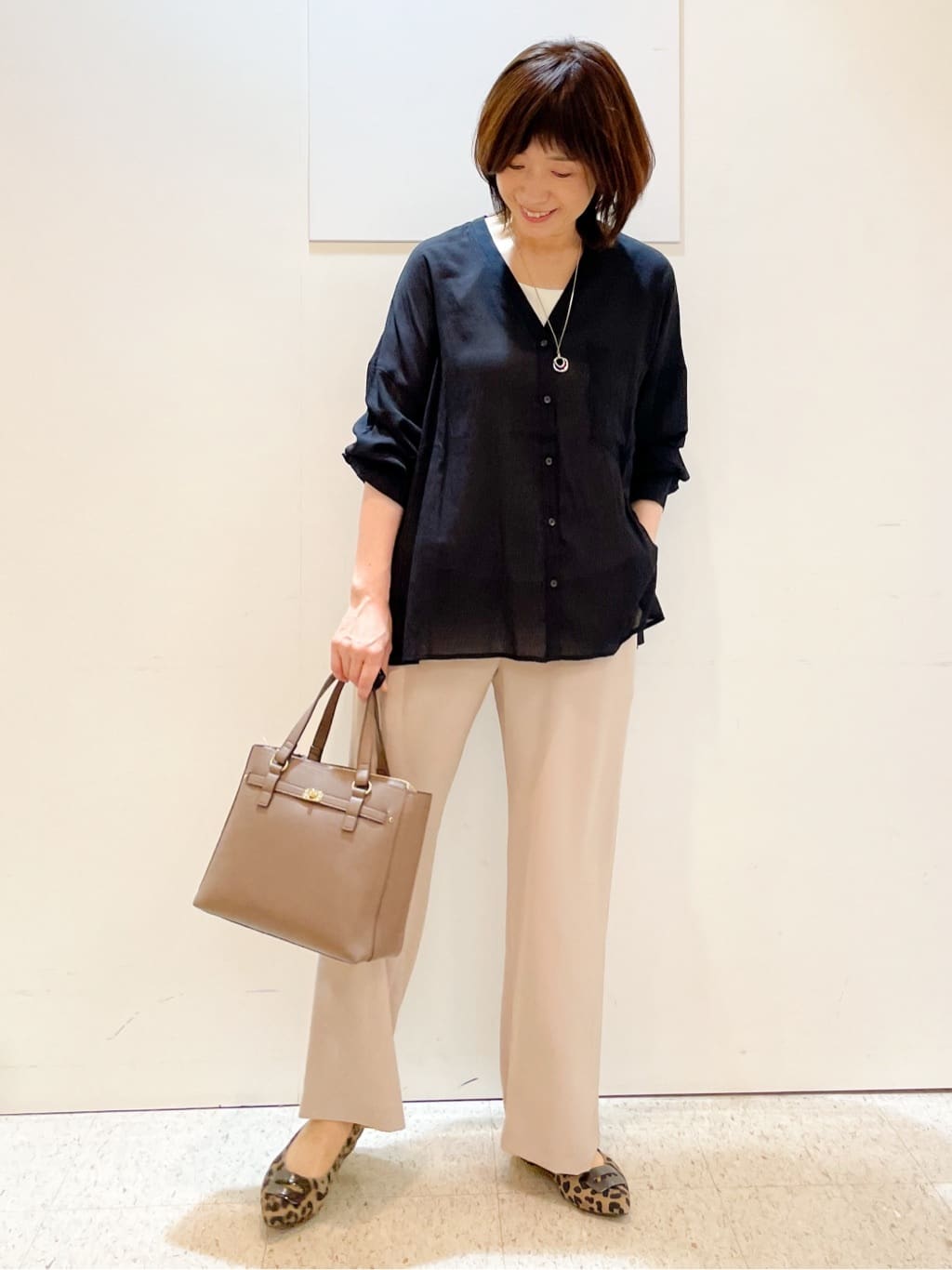 めいさんの「Reflect｜【接触冷感／マシンウォッシュ可／ウエスト総ゴム】ワイドシルエットパンツ」を使ったコーディネート