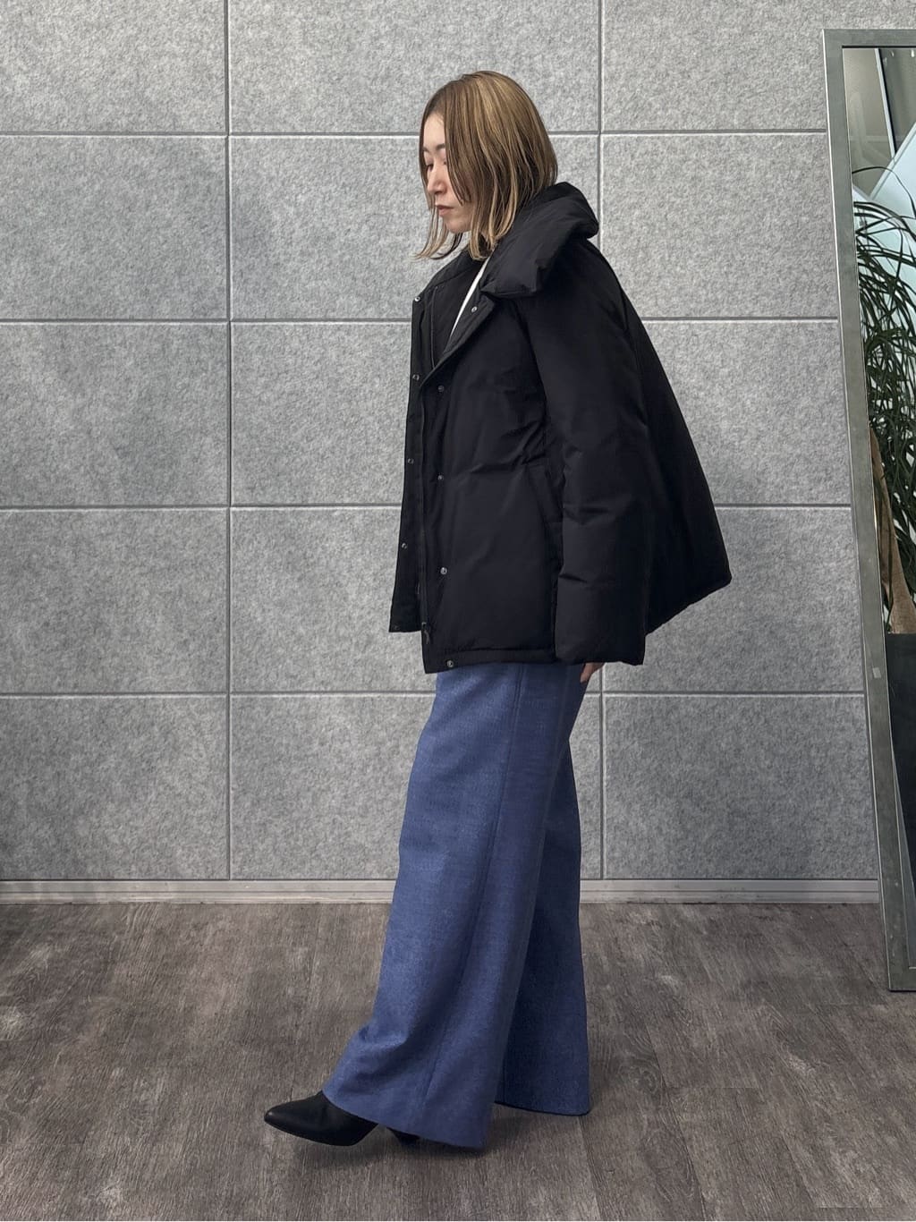 kotakiさんの「INDIVI｜【撥水／洗える／デザイン衿】ステッチレス ショートダウンコート」を使ったコーディネート