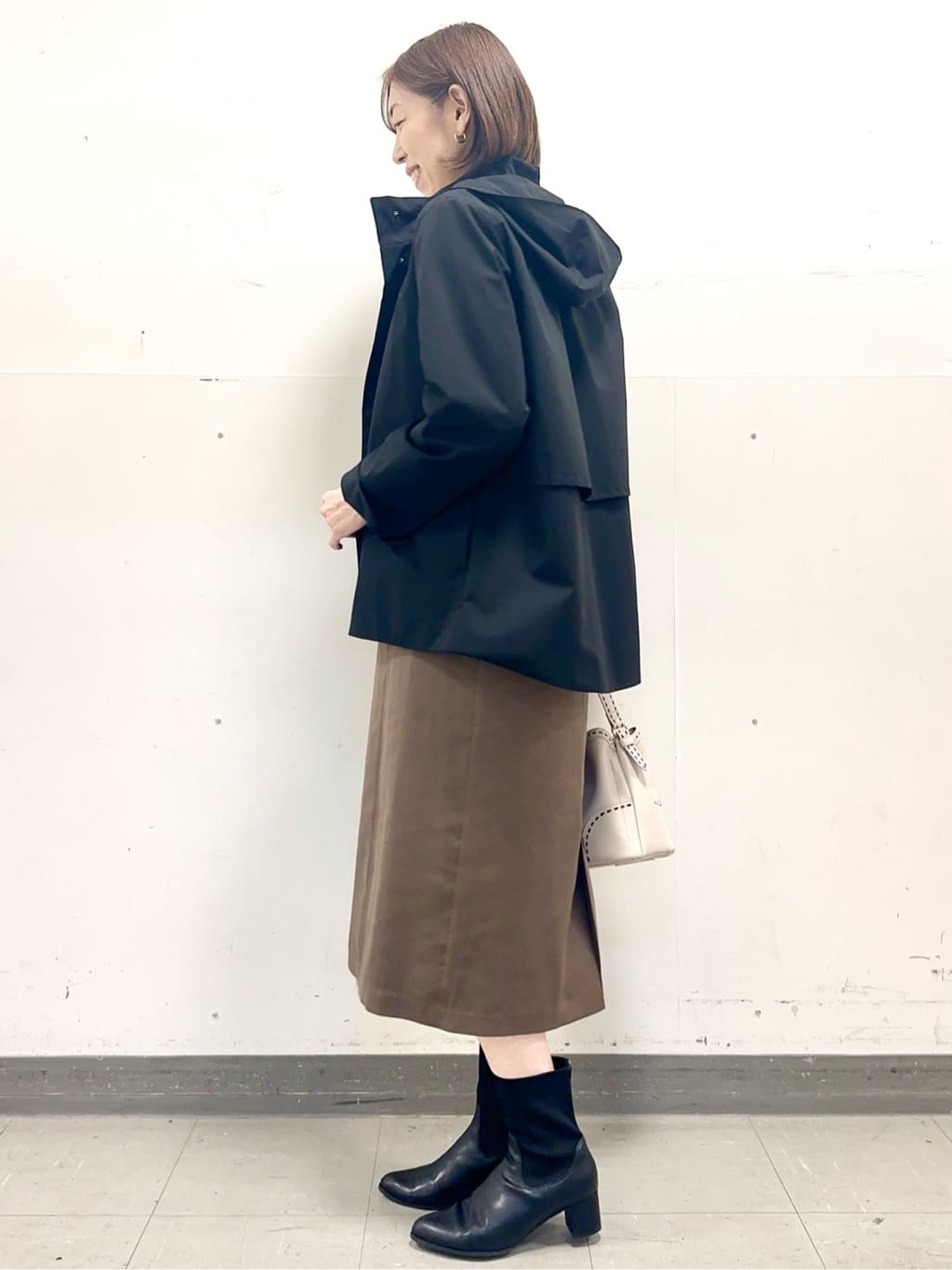 イト子さんの「Reflect｜【すっきり見え／フード取り外し可／通勤におすすめ◎】ライティアウター」を使ったコーディネート