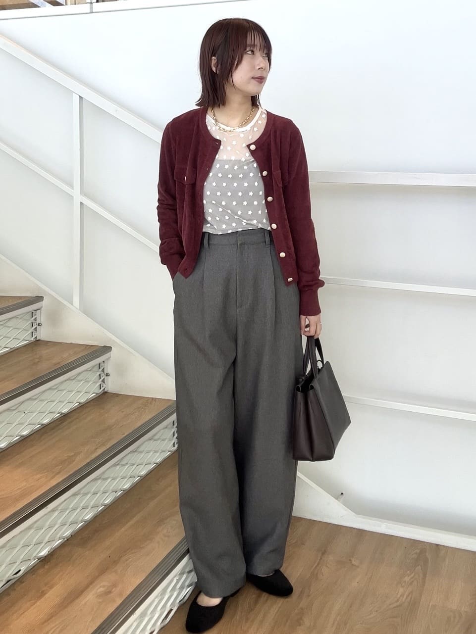 RINAさんの「OPAQUE.CLIP｜メランジ カーヴィーパンツ【洗濯機OK】」を使ったコーディネート