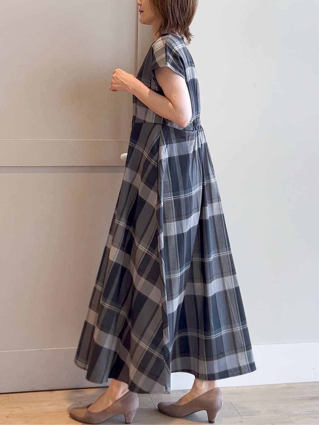 yamakoさんの「grove｜メタルストーンショートネックレス」を使ったコーディネート