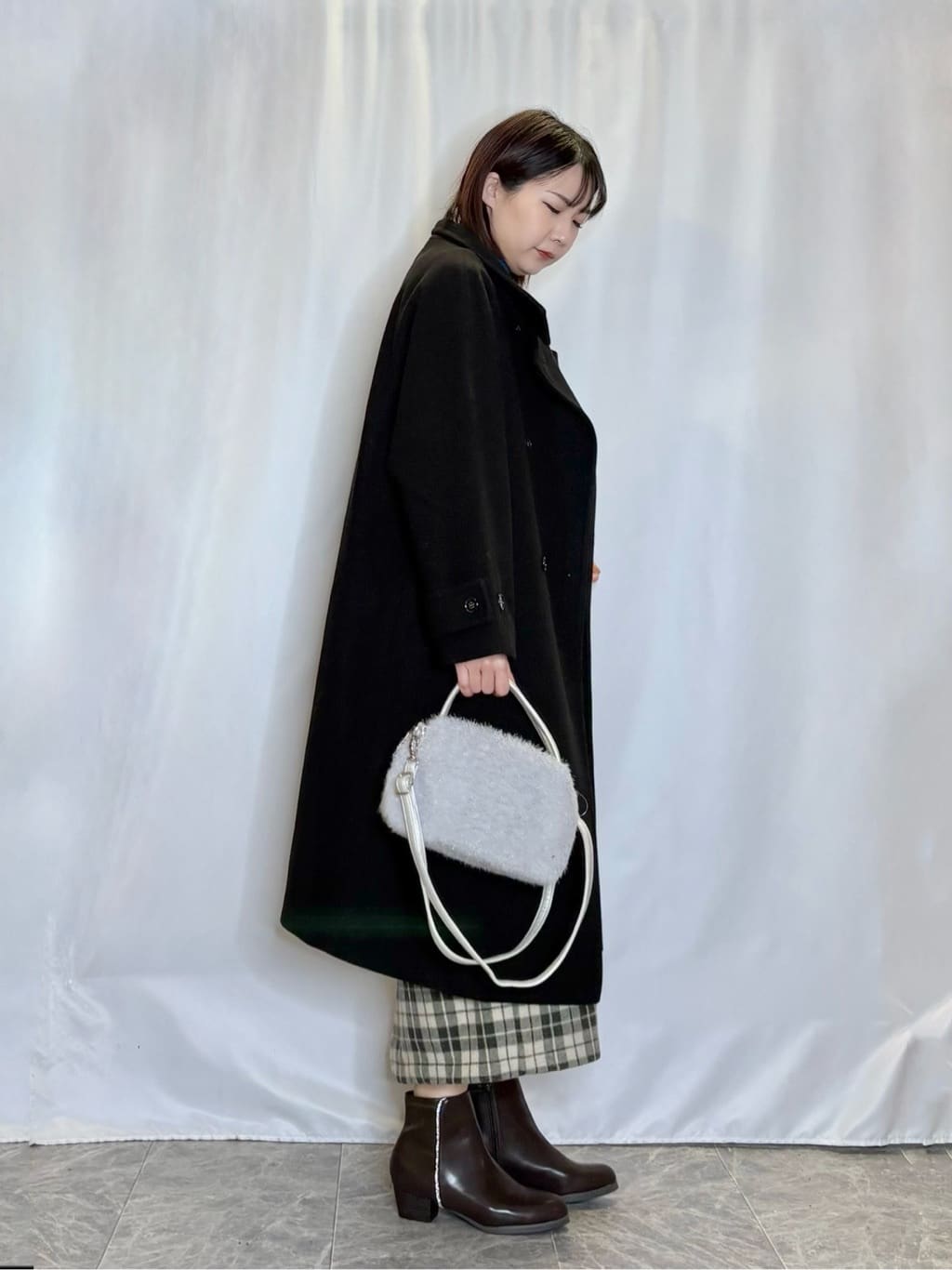 ネリさんの「SHOO･LA･RUE｜【S-LL】ゆるシルエットな メランジタートルニット」を使ったコーディネート