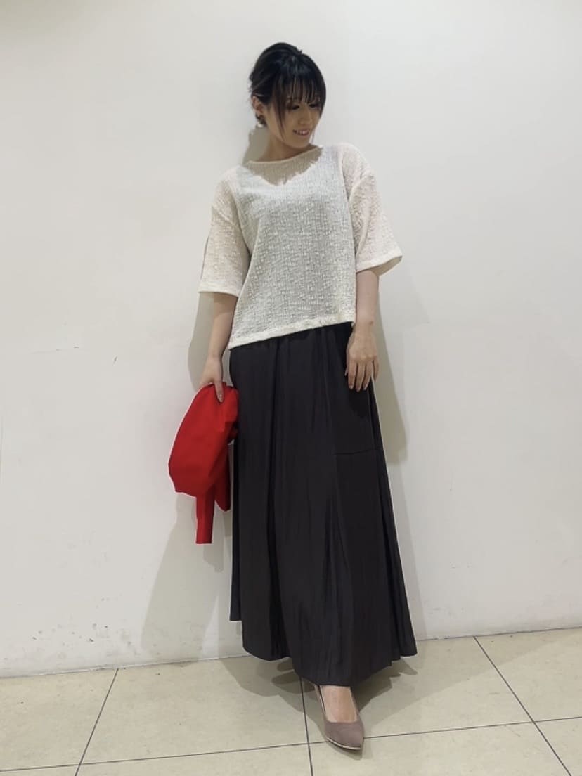 watanabeさんの「UNTITLED｜【アンサンブル可/薄手】ベーシッククルーネックカーディガン」を使ったコーディネート