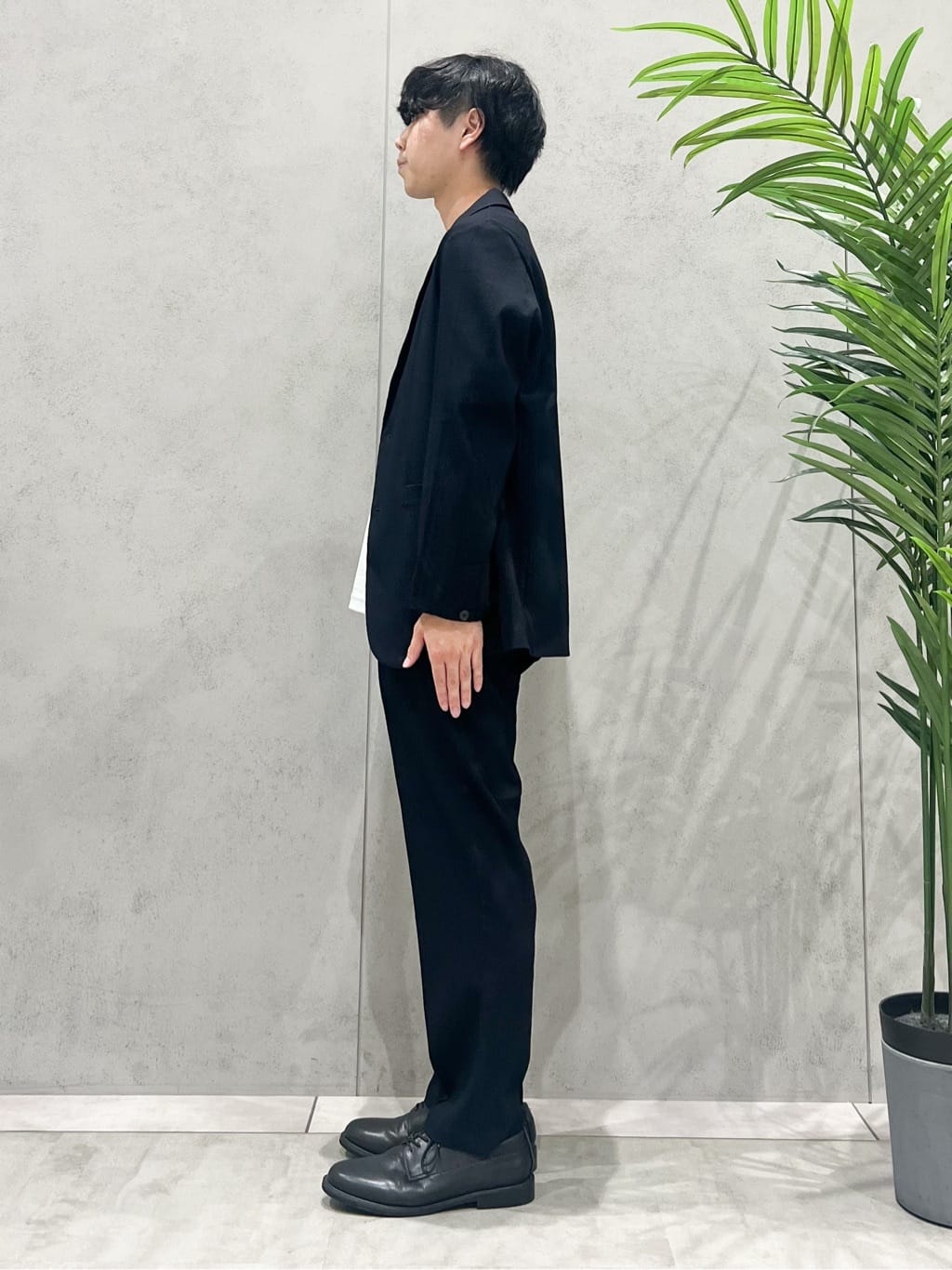 SHI-MAさんの「THE SHOP TK｜【Begin/ビギン10月号掲載】楊柳スマートジャケット　軽量/洗濯機OK/セットアップ可」を使ったコーディネート