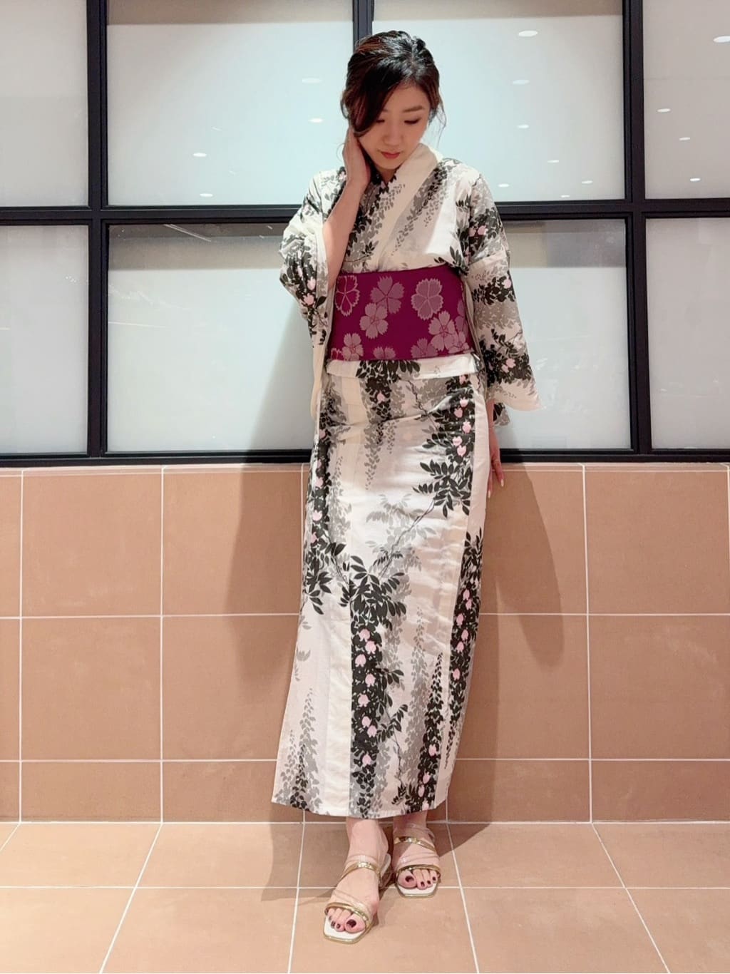 kaoriさんの「ESPERANZA｜スクエアトゥクリアフラットヒールミュール」を使ったコーディネート