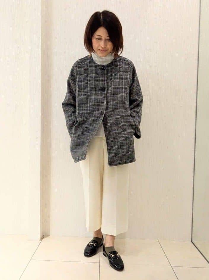 u-macoさんの「UNTITLED｜【ミディ丈/軽やか】セミラグランリバー コート」を使ったコーディネート
