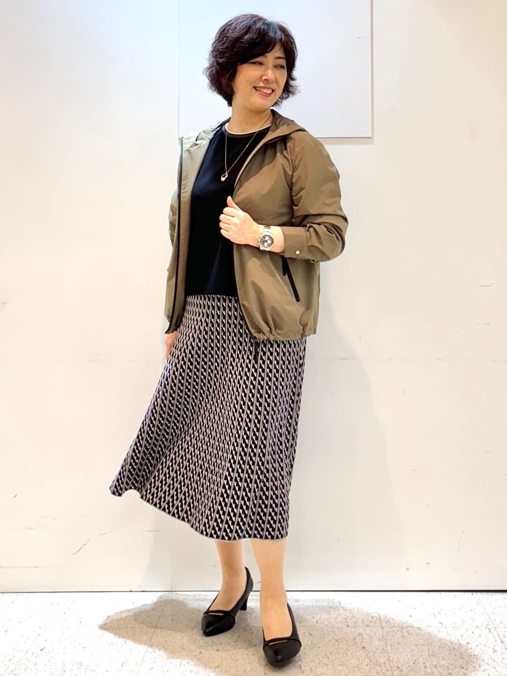 ヤスコさんの「Reflect｜【ライトアウター／キレイ見え／気軽な羽織に◎】スポーティライトアウター」を使ったコーディネート