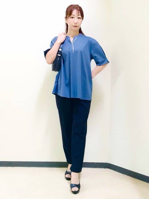 花さんの「Reflect｜【寒暖差対策に◎／手洗い可／旅行や通勤に】フード付きシアーカーディガン」を使ったコーディネート