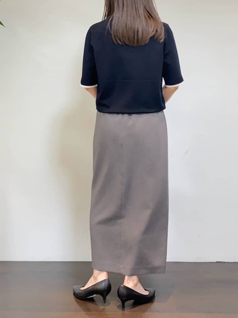 tomoさんの「UNTITLED｜【アンサンブル可/薄手】ベーシッククルーネックカーディガン」を使ったコーディネート