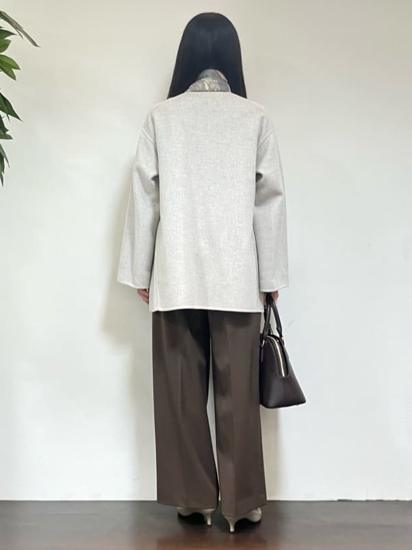 カレンさんの「UNTITLED｜【ミディ丈/軽やか】セミラグランリバー コート」を使ったコーディネート