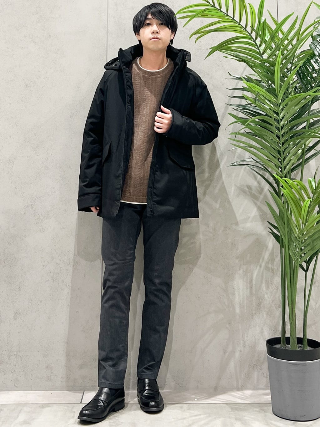 SHI-MAさんの「THE SHOP TK｜【軽くて、暖かい】SORONA／ソロナ 中綿ブルゾン 防風/軽量/洗濯機OK/フード脱着可」を使ったコーディネート