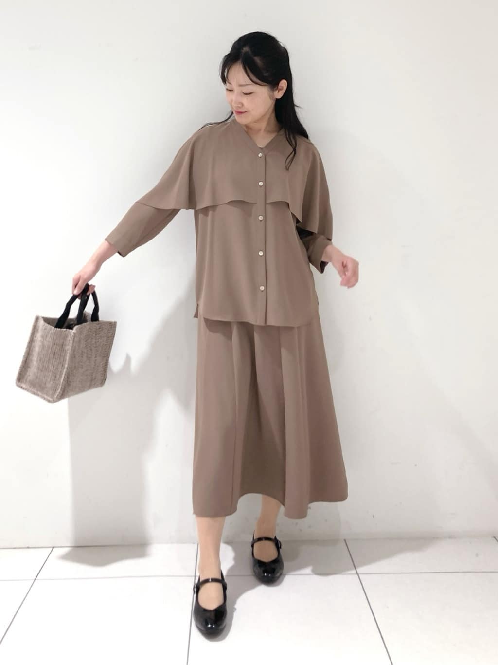 momokoさんの「INDIVI｜【美シルエット】ノースリーブワンピース」を使ったコーディネート