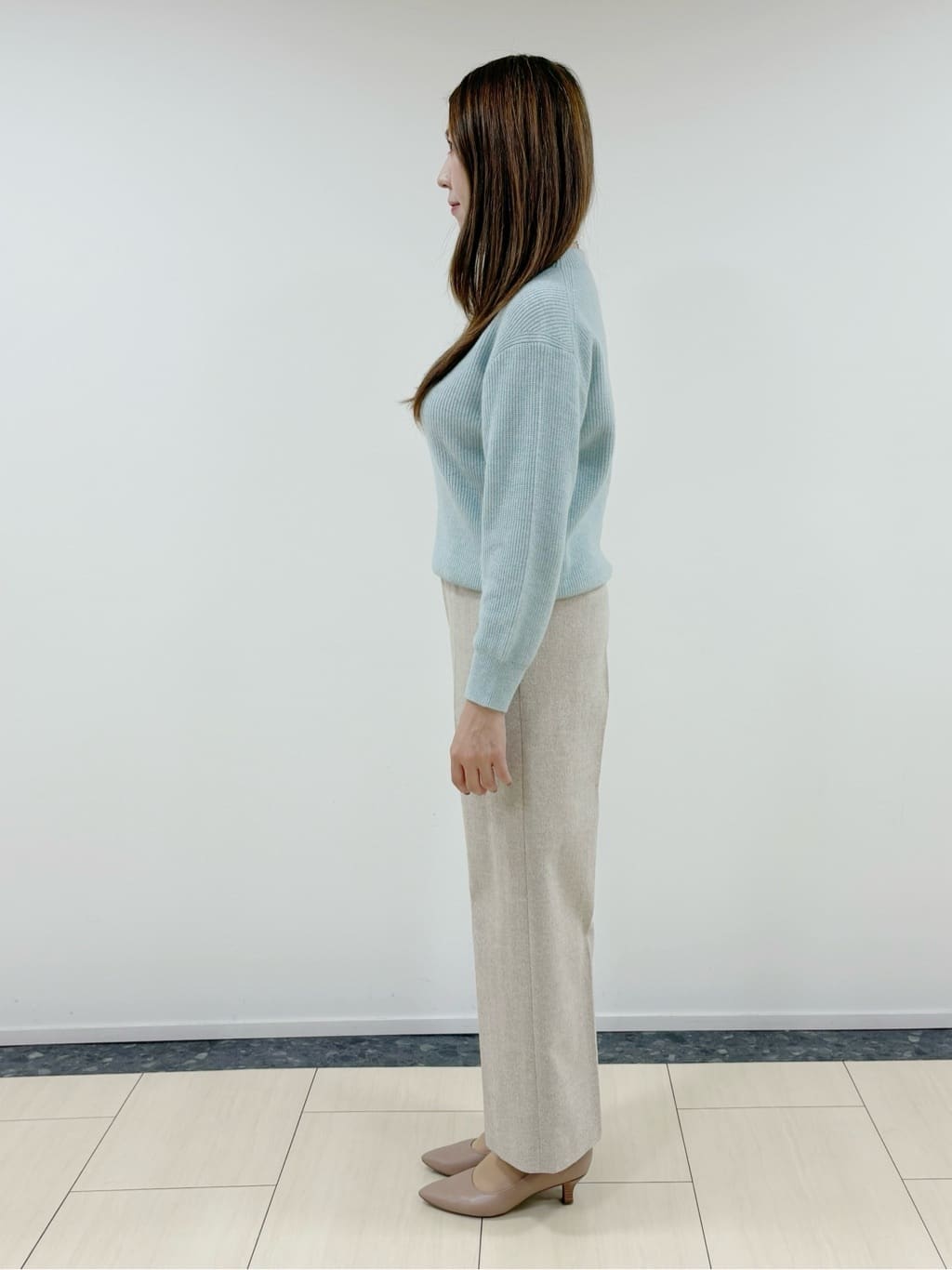 Annaさんの「COUP DE CHANCE｜【軽い着心地】モックネックニット」を使ったコーディネート