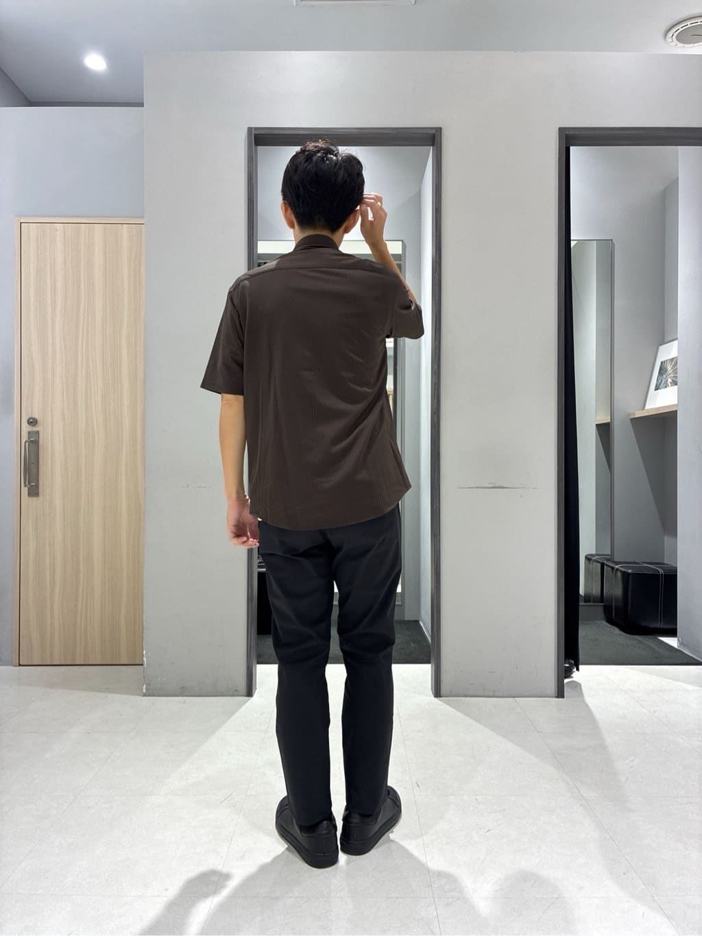 わいずみさんの「TAKEO KIKUCHI｜【COOL CITY WEAR】ストライプジャージ ボタンダウンシャツ /接触冷感」を使ったコーディネート