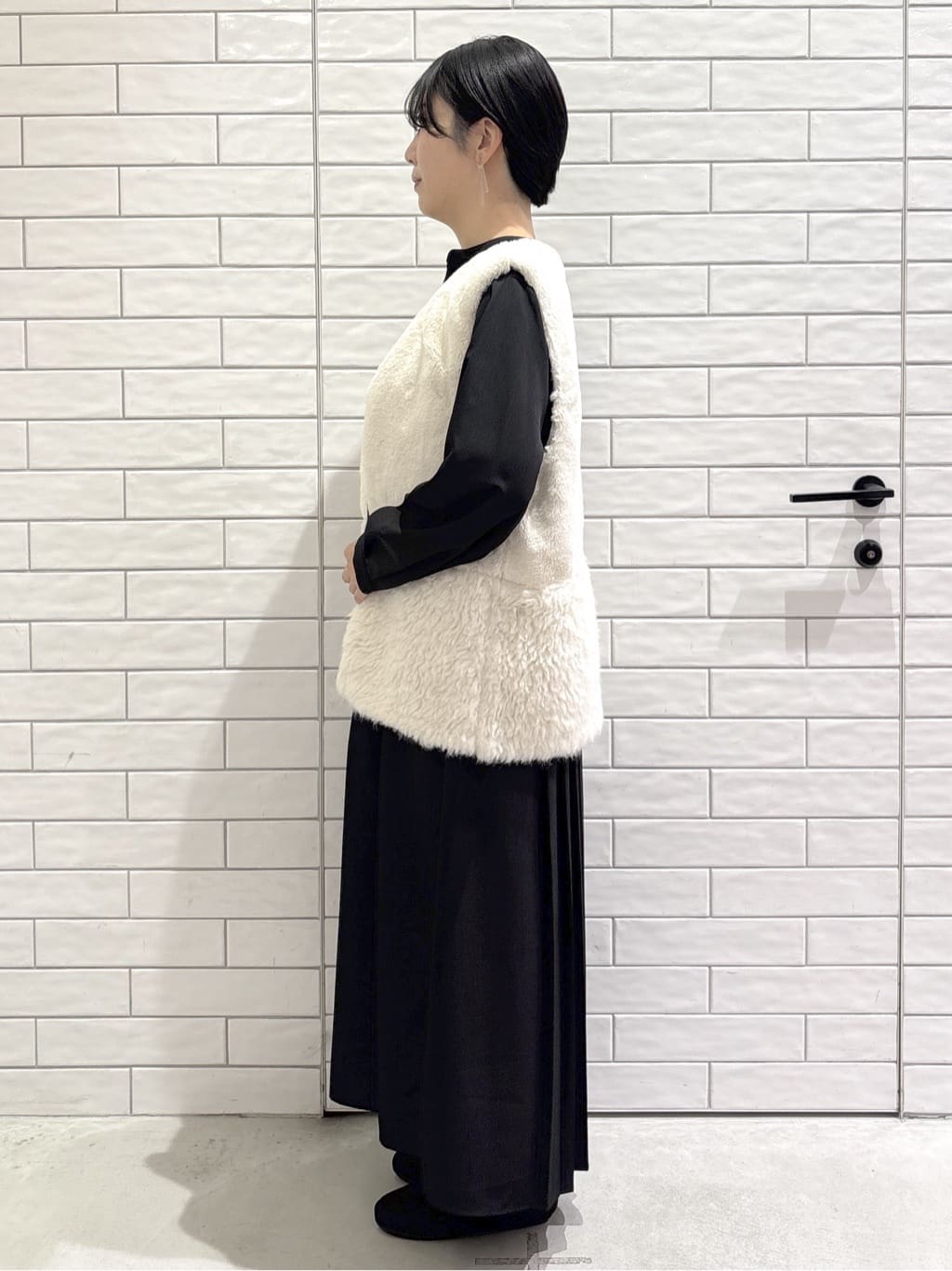 ayumiさんの「OPAQUE.CLIP｜バックプリーツワンピース【洗濯機OK】」を使ったコーディネート