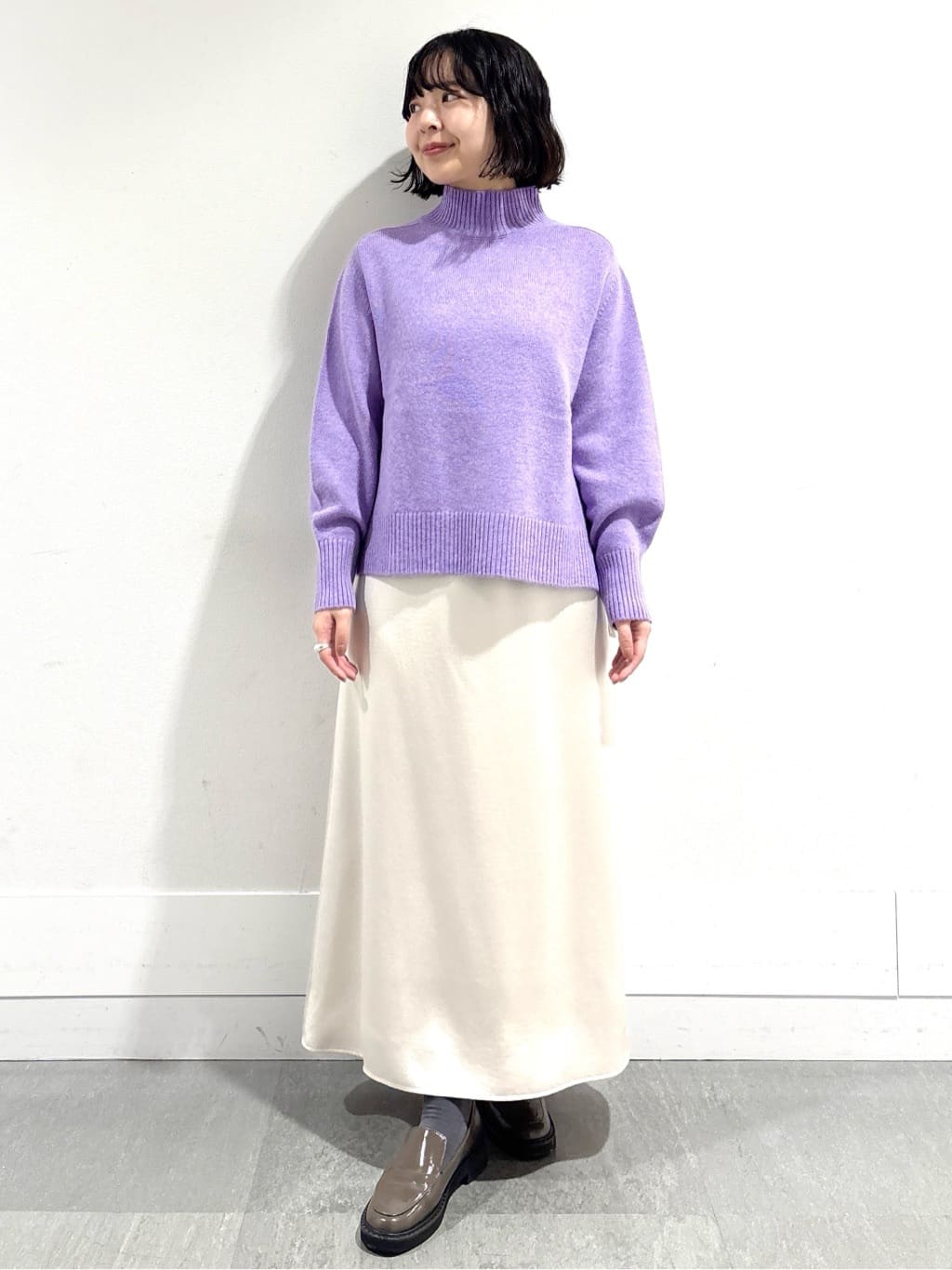 モエカさんの「UNTITLED｜【8色展開/洗える】ウールカシミヤ ハイネックニット」を使ったコーディネート