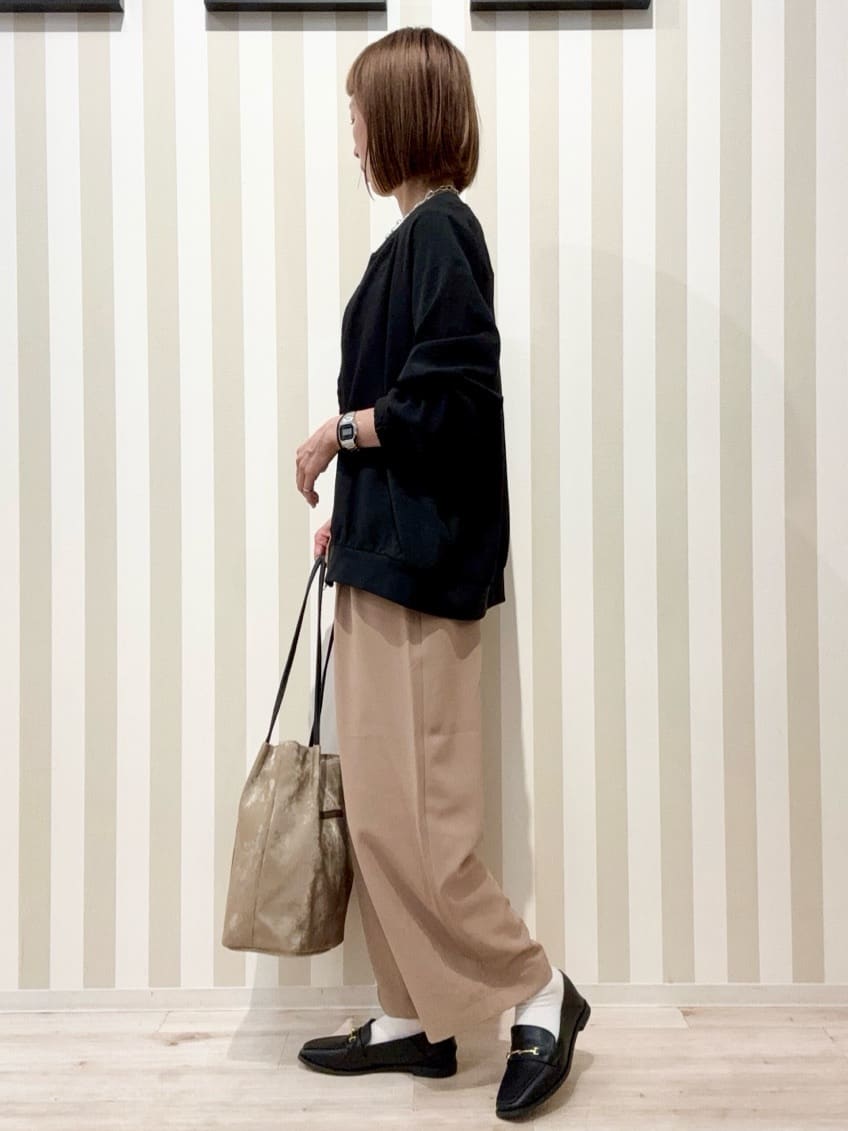 まつこさんの「SHOO･LA･RUE｜【洗濯機可/S-LL】さっと羽織れる 軽量リブブルゾン」を使ったコーディネート