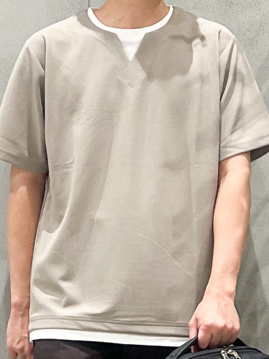 SHI-MAさんの「THE SHOP TK｜ツイルキーネック半袖Tシャツ」を使ったコーディネート