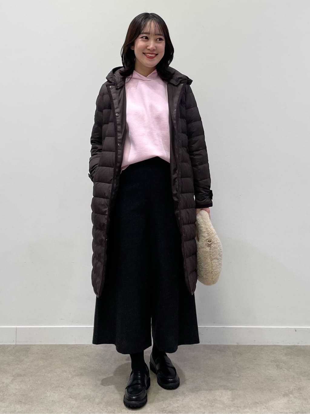 yukariさんの「Dessin｜【撥水・2WAY】ミュラーダウンコートロング丈」を使ったコーディネート