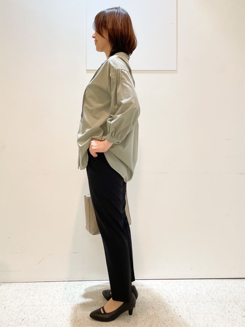 めいさんの「Reflect｜【程よいゆとり感／体型カバー】ピンタックデザインシャンブレーブラウス」を使ったコーディネート