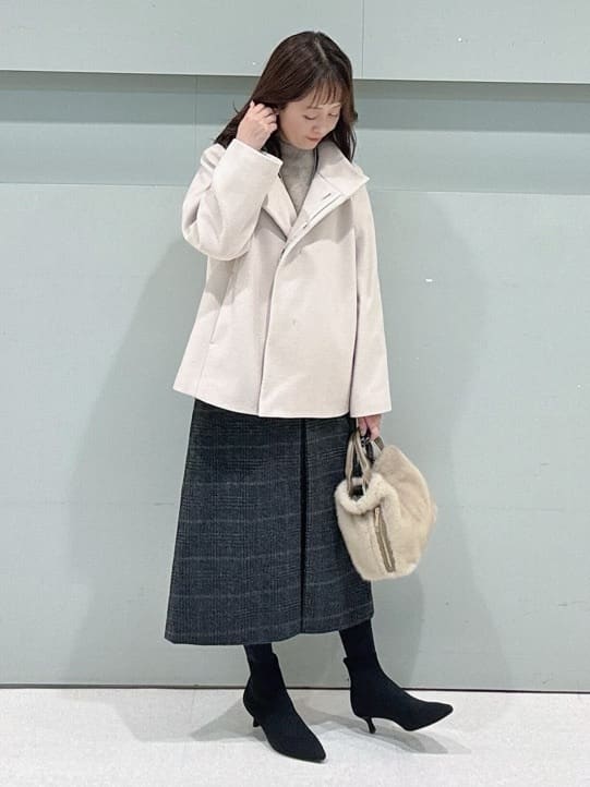 makiさんの「UNTITLED｜【大人な品格/ふわふわニット】フォックスカシミヤ コクーンニット」を使ったコーディネート
