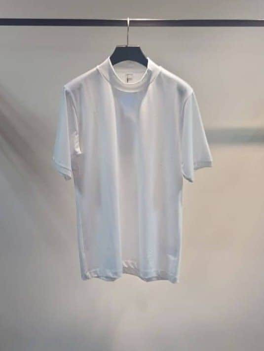 あまえびさんの「TAKEO KIKUCHI｜【COOL CITY WEAR】インドライ天竺モックネック プルオーバー /吸汗速乾」を使ったコーディネート