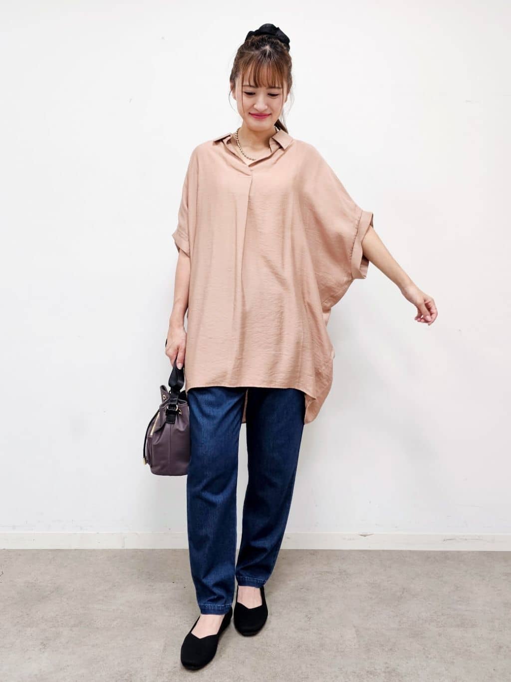 ゆゆさんの「SHOO･LA･RUE｜【ひんやり】すっきりきれいに体型カバー コクーンシルエットワンピース」を使ったコーディネート
