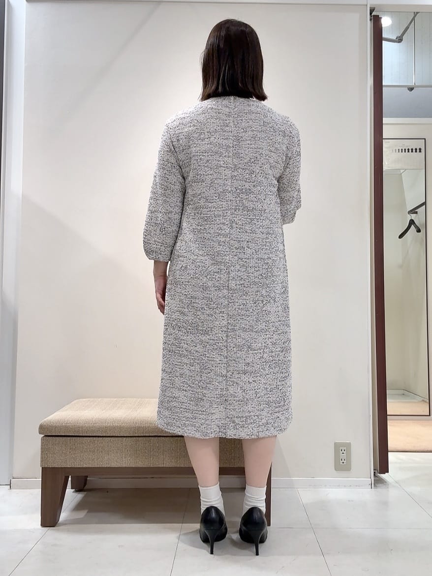 YUIさんの「UNTITLED｜【洗える/軽羽織り】マシュマロタッチ　スエード調コート」を使ったコーディネート