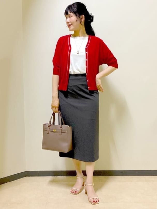  beni_gingerさんの「Reflect｜【インナーにおすすめ◎】シアーネックデザインプルオーバー」を使ったコーディネート