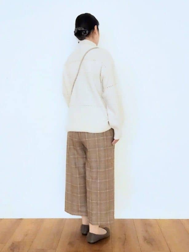 くまさんの「SHOO･LA･RUE｜【洗濯機可/S-LL】きちんと見えする あったか裏起毛ガウチョパンツ」を使ったコーディネート