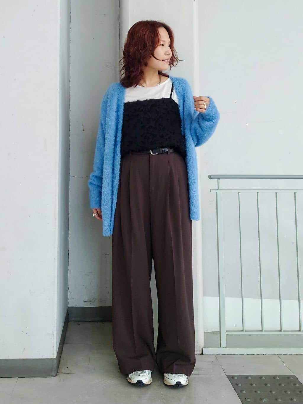 maruさんの「THE SHOP TK｜【ふわふわあったか】フェザーカーディガン」を使ったコーディネート