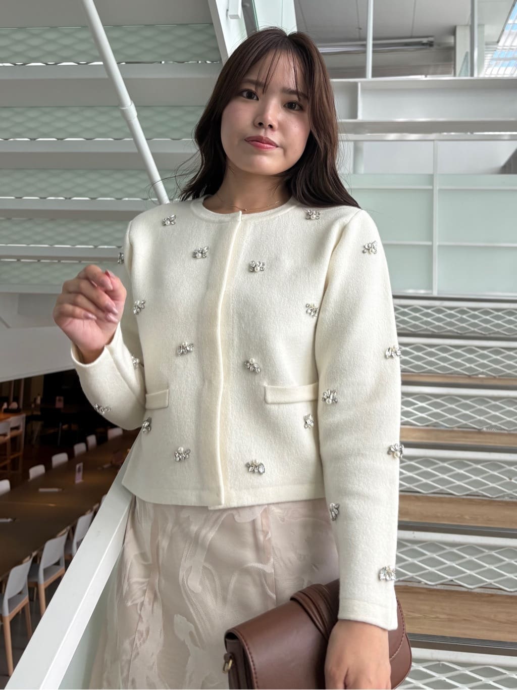 MISAKIさんの「COUP DE CHANCE｜【手洗い可／日本製】フラワー柄プリントスカート」を使ったコーディネート