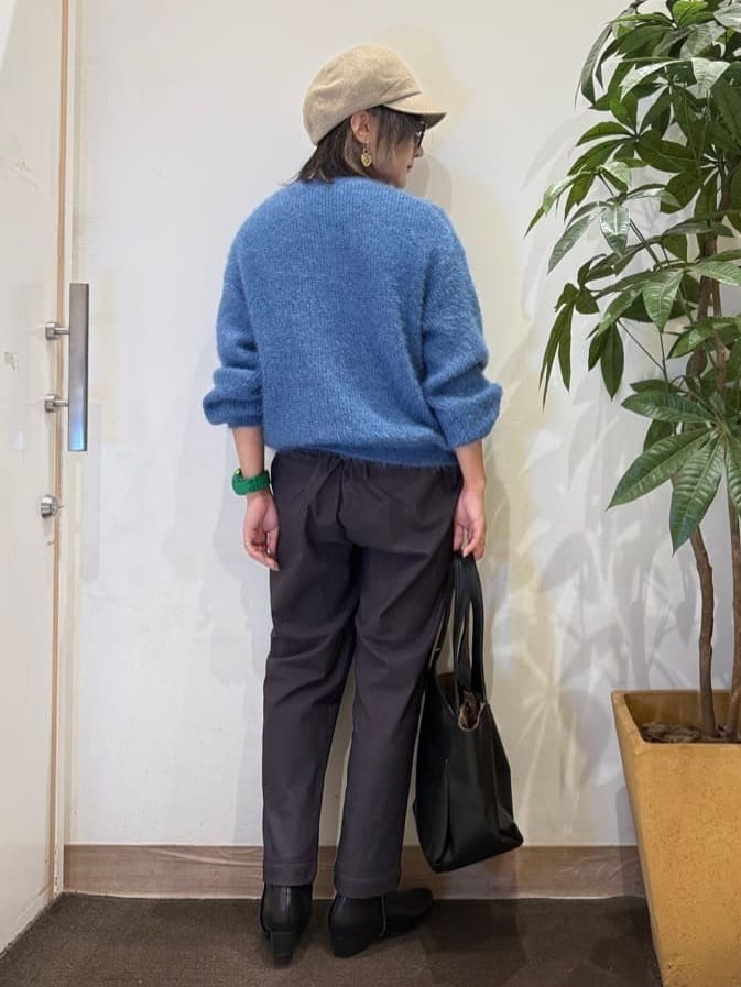 misakiさんの「SHOO･LA･RUE｜【高レビュー/洗濯機可/SS-LL】あったか裏起毛 のびのびストレッチ テーパードパンツ」を使ったコーディネート
