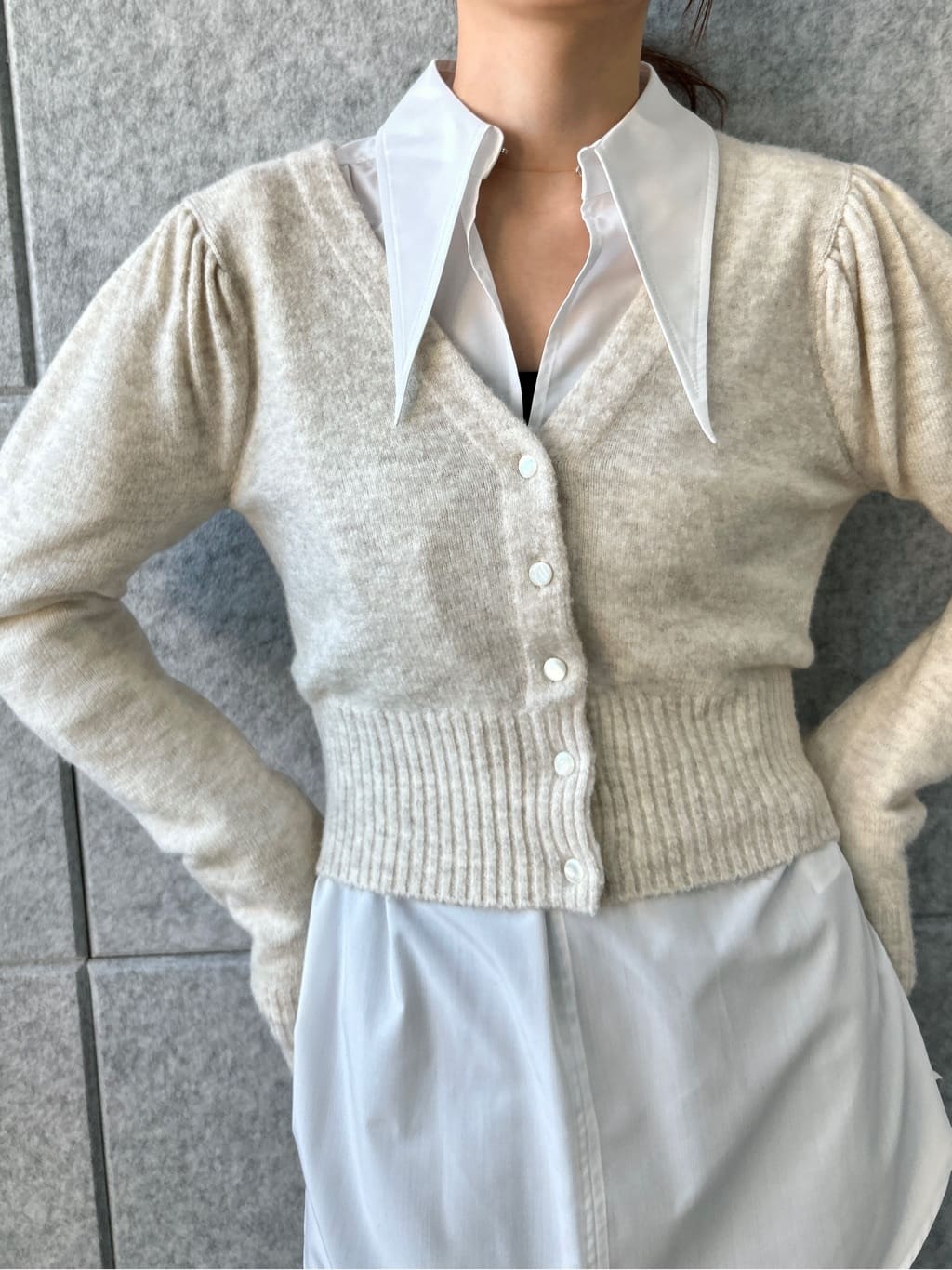 harunaさんの「CODE A｜M cloudy puff cardigan」を使ったコーディネート