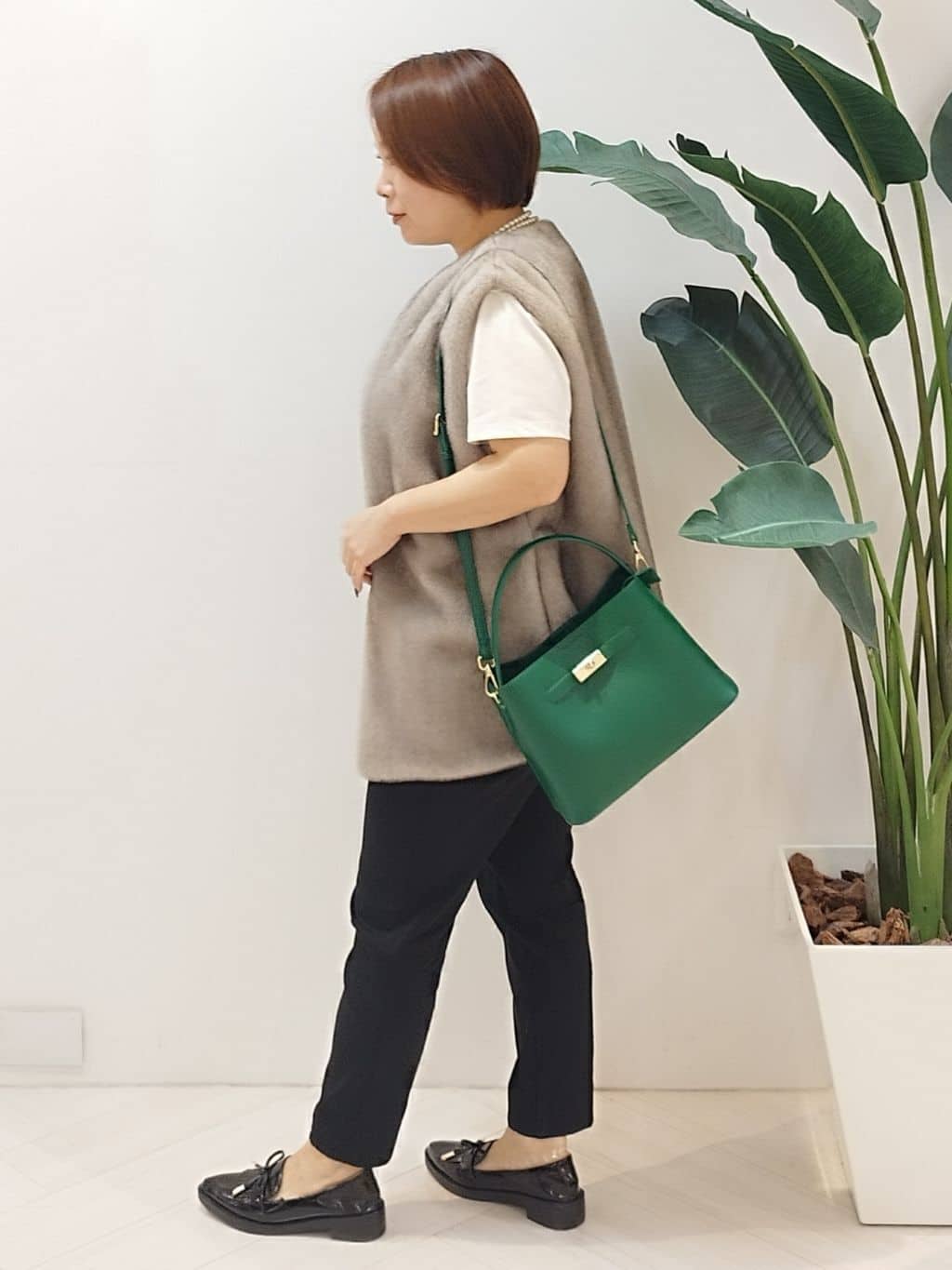 s u g iさんの「UNTITLED｜【ロゴT/プリントT】グラフィックTシャツ」を使ったコーディネート