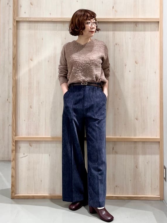 nakoさんの「THE SHOP TK｜【華やかで柔らか】ふわふわフェザーニット/洗える・前後2WAY」を使ったコーディネート