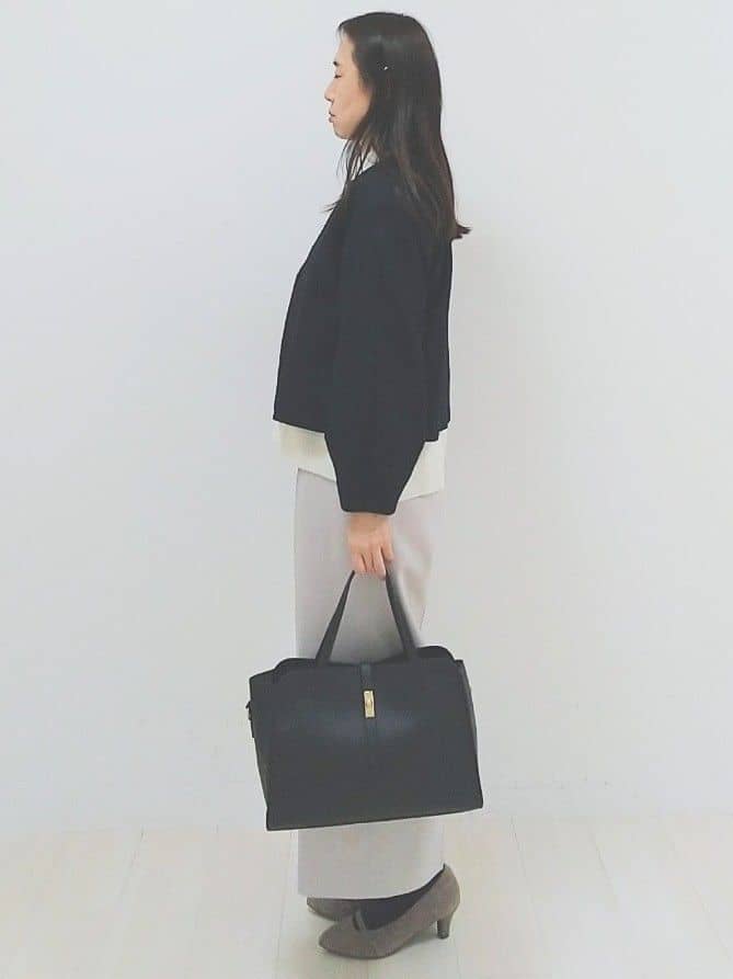 SANAさんの「Reflect｜【一枚で着映え◎／ゆったりシルエット】ラメ&times;スパンコールウール混ニット」を使ったコーディネート