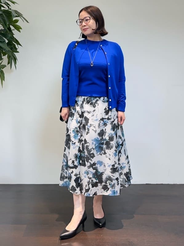 Asamiさんの「UNTITLED｜【アンサンブル可/薄手】ベーシッククルーネックカーディガン」を使ったコーディネート